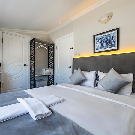 Taksim Trust Hotel Istanbul Exterior photo